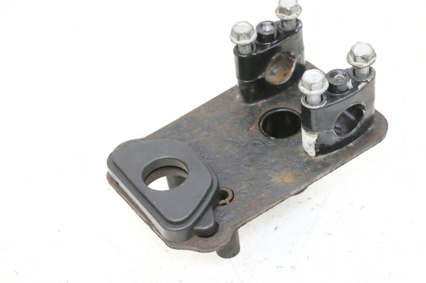 photo de STUURSTAM JM MOTORS GTS 125 (2015 - 2019) - Bevestigingspunten