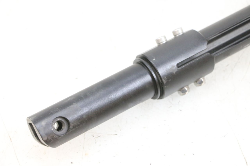 photo de STUURSTAM DUALTRON VICTOR LIMITED 1 - Bevestigingspunten