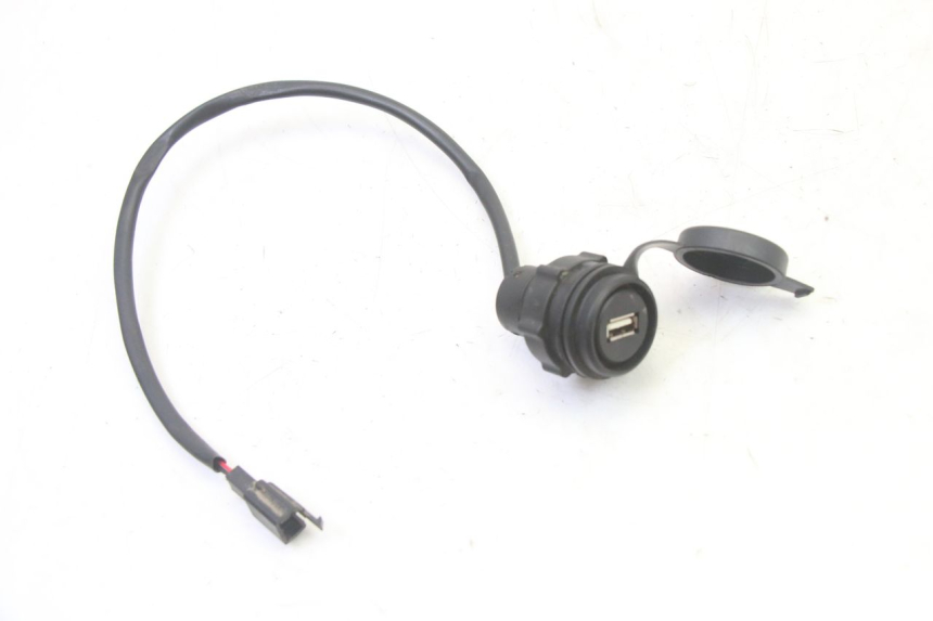 photo de SIGARETTENZIGARETTEN AANSTEKERDOOSJE MOTRON BREEZY 4T 50 (2021 - 2025) - Hoofdaanzicht