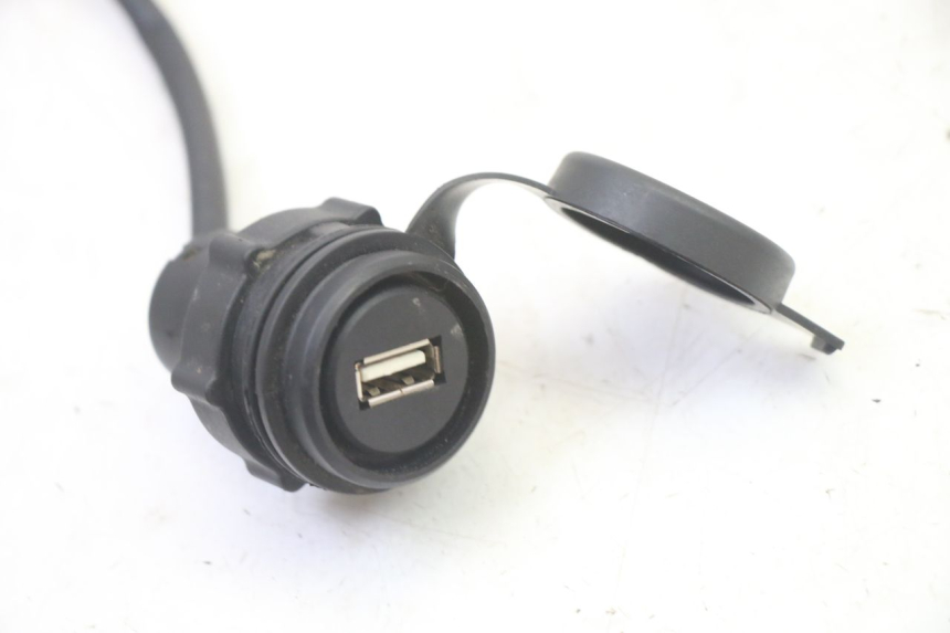 photo de SIGARETTENZIGARETTEN AANSTEKERDOOSJE MOTRON BREEZY 4T 50 (2021 - 2025) - Detail van het onderdeel