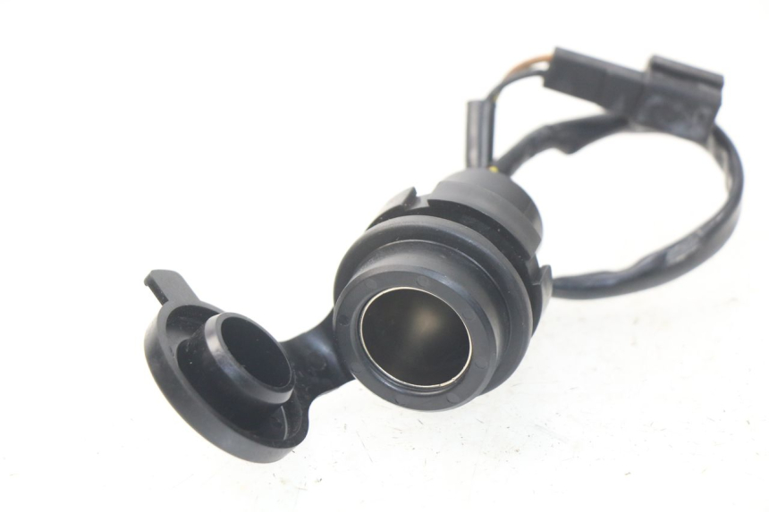 photo de SIGARETTENZIGARETTEN AANSTEKERDOOSJE YAMAHA FJR ABS 1300 (2006 - 2012) - Hoofdaanzicht