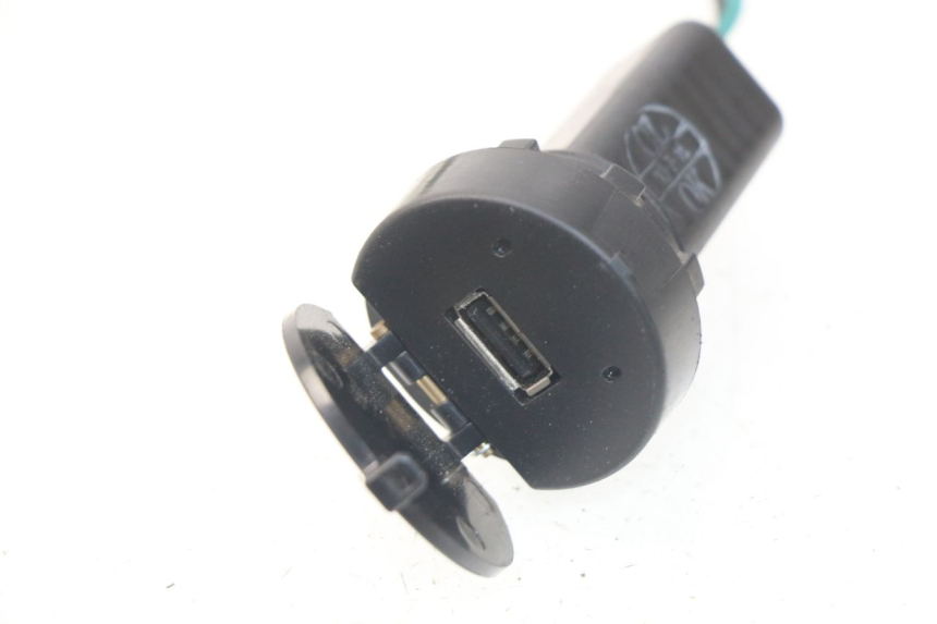 photo de AANSTEKERAANSLUITING SYM JOYMAX 250 (2013 - 2017) - Overzicht