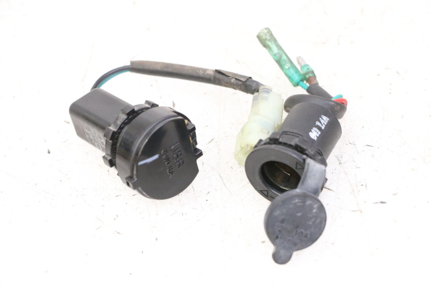 photo de AANSTEKERAANSLUITING SYM JOYMAX 125 (2010 - 2017) - Gecontroleerd onderdeel