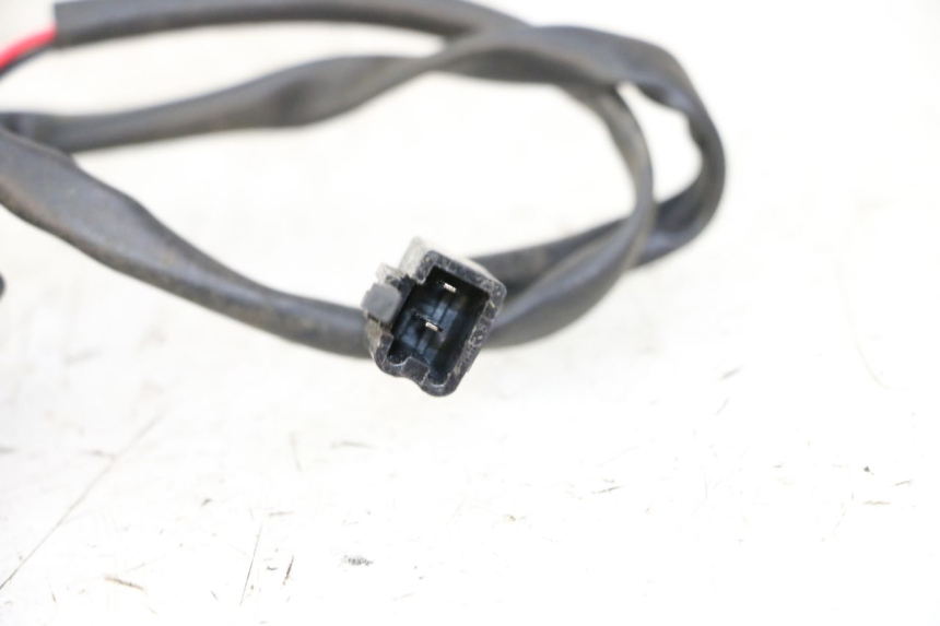 photo de SIGARETTENZIGARETTEN AANSTEKERDOOSJE LONGJIA SHARPY 125 (2020 - 2024) - Zoom op gebruiksstaat