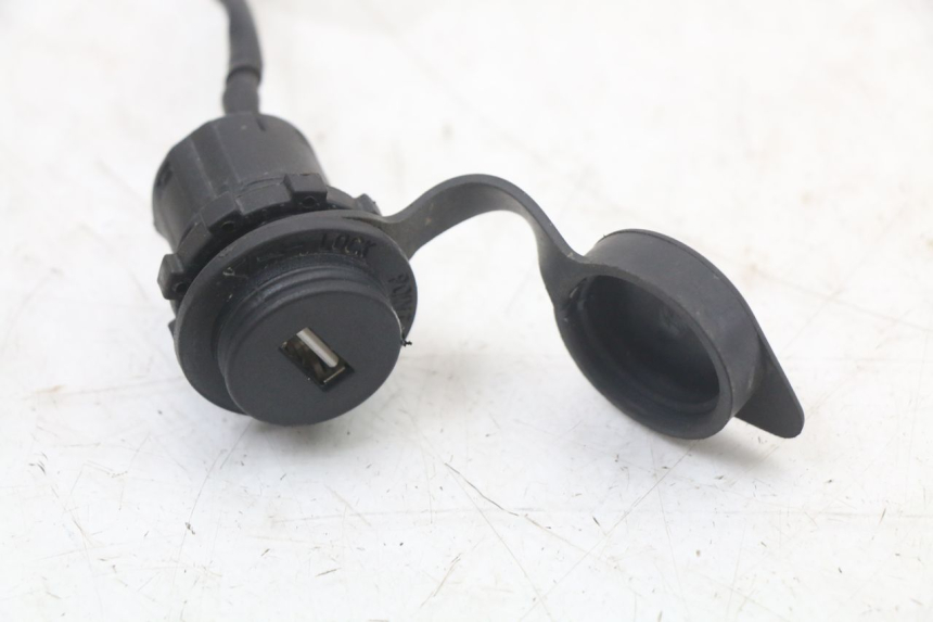 photo de SIGARETTENZIGARETTEN AANSTEKERDOOSJE MASAI SCRAMBLER SPORT 125 (2021 - 2025) - Andere kijkhoek