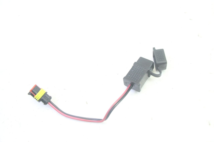 photo de SIGARETTENZIGARETTEN AANSTEKER STOPCONTACT PIAGGIO MP3 500 (2016 - 2018) - Zoom op gebruiksstaat