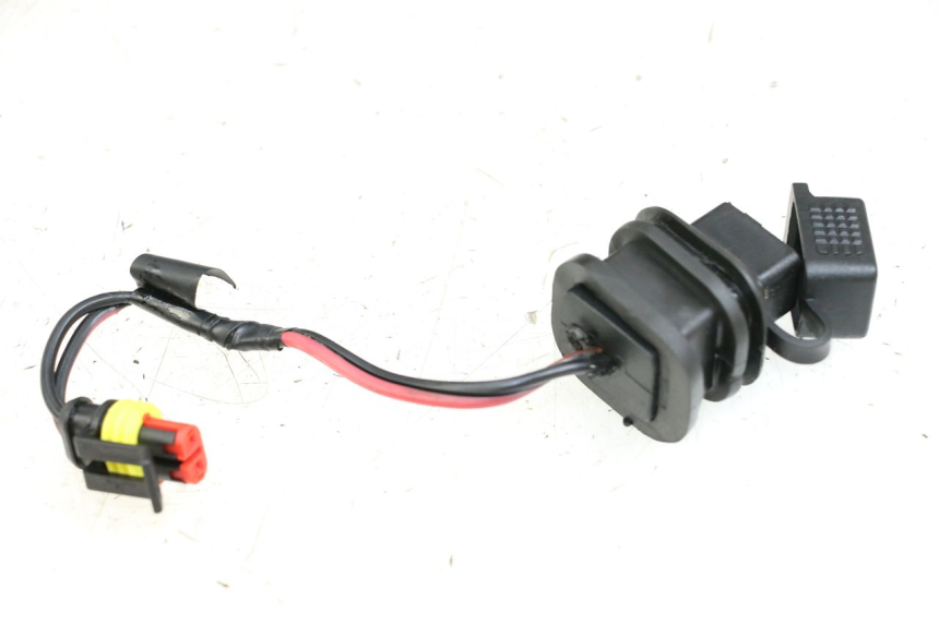 photo de AANSTEKERAANSLUITING PIAGGIO NEW TYPHOON 50 (2018 - 2021) - Zoom op gebruiksstaat