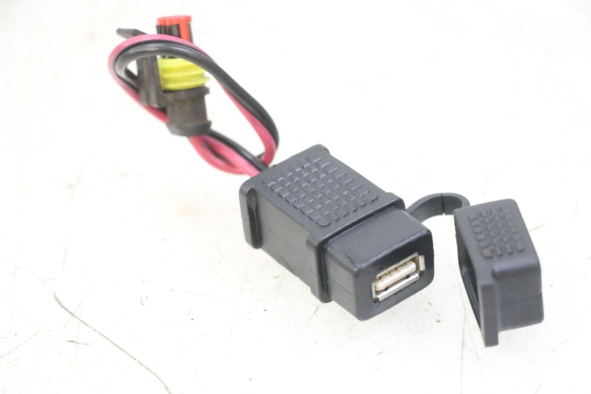 photo de AANSTEKERAANSLUITING PIAGGIO NEW TYPHOON 50 (2018 - 2021) - Hoofdaanzicht