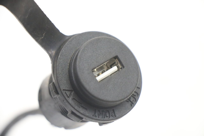 photo de AANSTEKERAANSLUITING PEUGEOT TWEET 4T 50 (2023 - 2025) - Zoom op gebruiksstaat