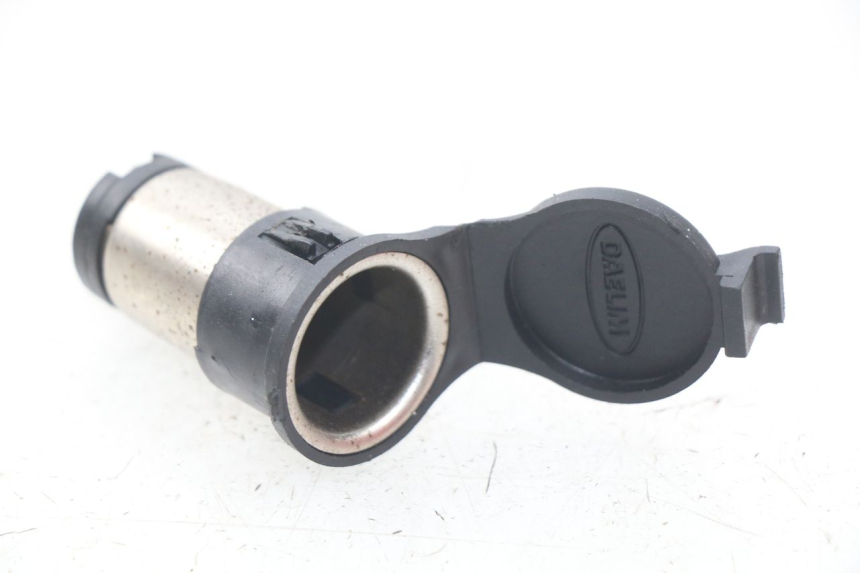 photo de SIGARETTENZIGARETTEN AANSTEKER STOPCONTACT DAELIM S2 FI 125 (2008 - 2017) - Hoofdaanzicht