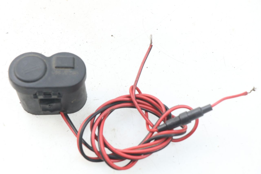 photo de SIGARETTENZIGARETTEN AANSTEKERDOOSJE GILERA STALKER 50 (2004 - 2014) - Zoom op gebruiksstaat