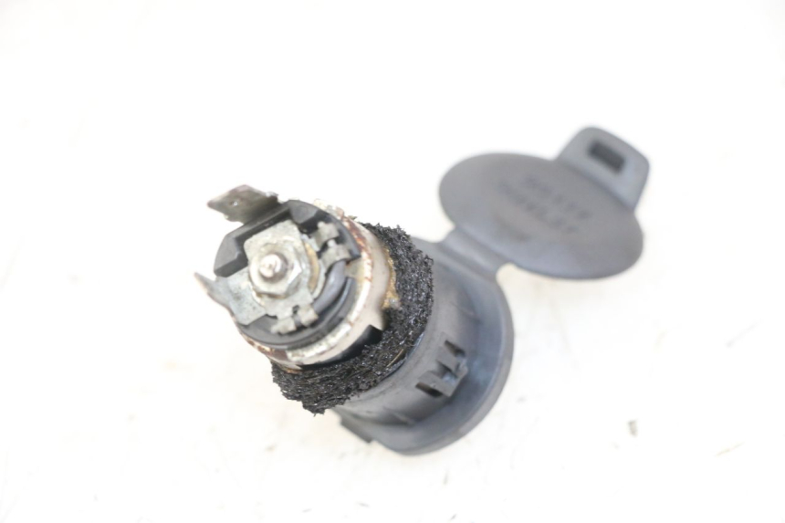 photo de AANSTEKERAANSLUITING SUZUKI BURGMAN 125 (2018 - 2021) - Andere kijkhoek