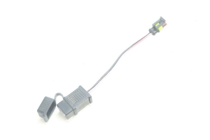 photo de USB-STOPCONTACT PIAGGIO MP3 HPE 530 (2022 - 2026) - Hoofdaanzicht