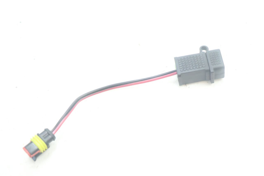 photo de USB-STOPCONTACT PIAGGIO MP3 500 (2016 - 2018) - Hoofdaanzicht