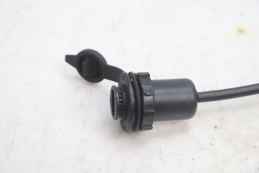 photo de USB-STOPCONTACT JM MOTORS R-MAX TECH 50 (2024 - 2026) - Overzicht
