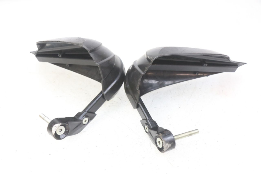 photo de HANDPROTECTOR HONDA CB R 1000 (2018 - 2023) - Productaanzicht