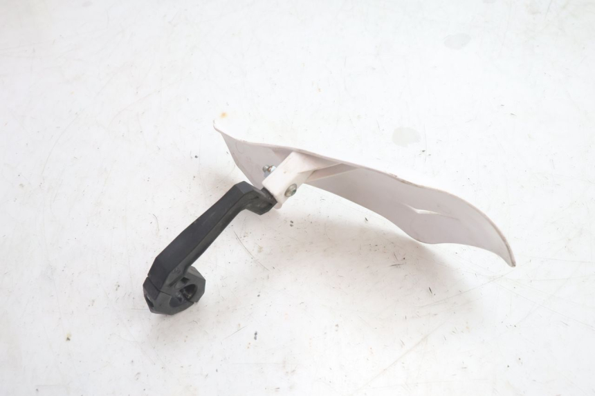 photo de LINKER HANDSCHOEN BESCHERMER RIEJU MRT PRO SUPERMOTARD 50 (2007 - 2018) - Andere kijkhoek