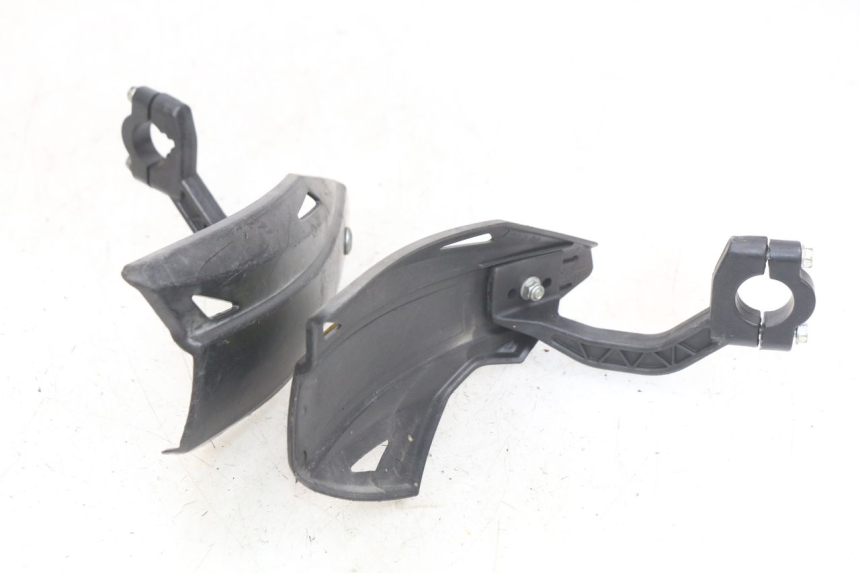 photo de HANDPROTECTOR SHERCO SM-R 50 (2018 - 2021) - Bevestigingspunten