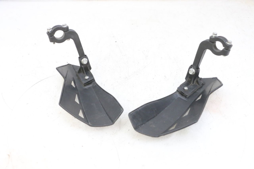 photo de HANDGEMAKKER GILERA SMT SUPERMOTARD 50 (2009 - 2017) - Zoom op gebruiksstaat