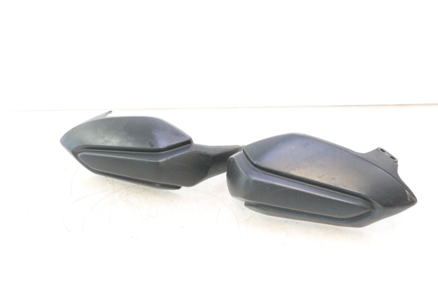 photo de HANDGEMAKKER YAMAHA TDM ABS 900 (2002 - 2014) - Hoofdaanzicht