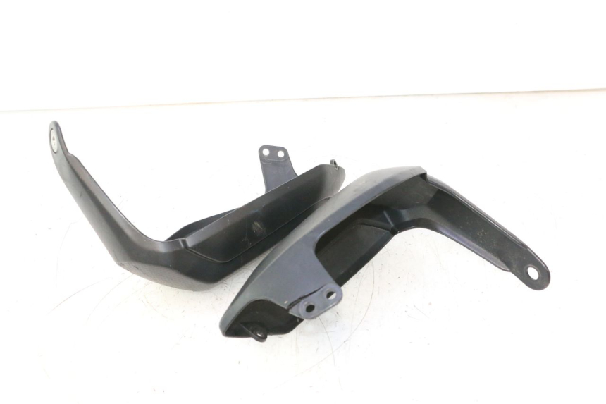photo de HANDGEMAKKER YAMAHA TDM ABS 900 (2002 - 2014) - Productaanzicht