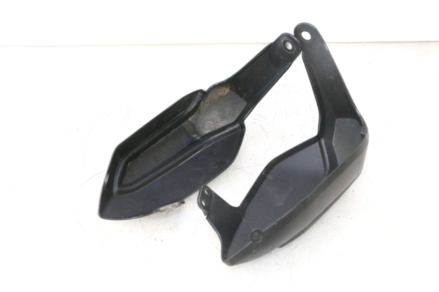 photo de HANDGEMAKKER YAMAHA TDM ABS 900 (2002 - 2014) - Bevestigingspunten