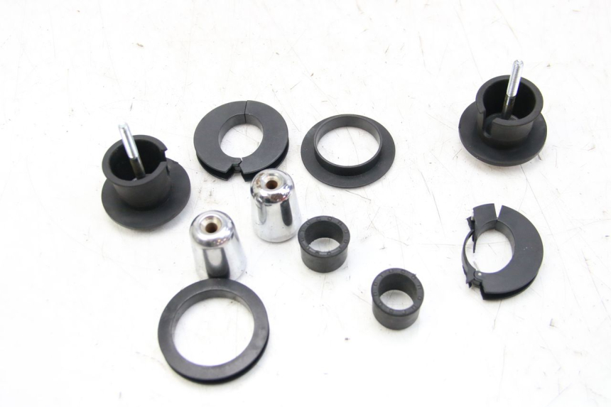 photo de HANDPROTECTOR PIAGGIO XEVO - X EVO 125 (2007 - 2017) - Zoom op gebruiksstaat