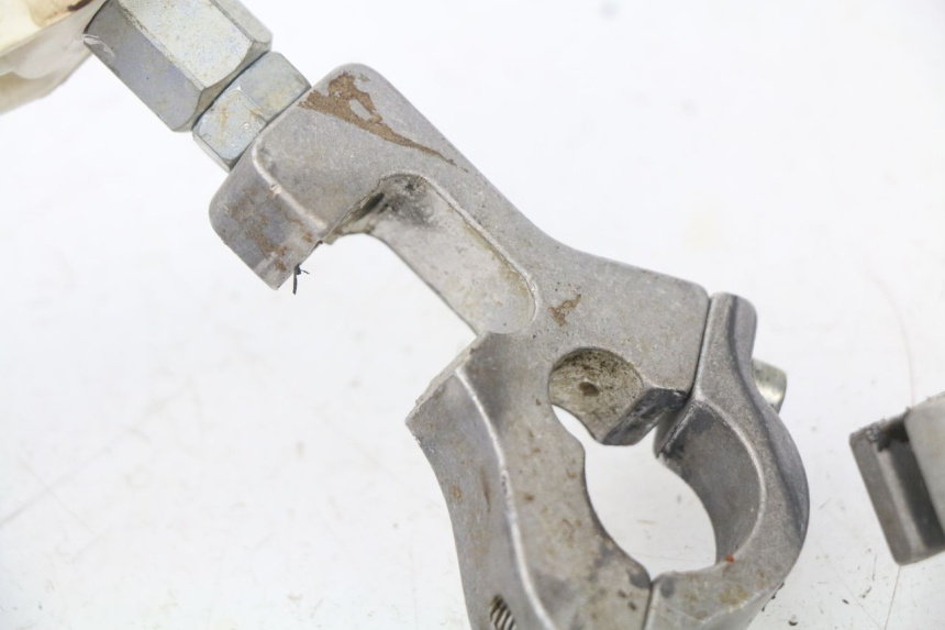 photo de HANDPROTECTOR YAMAHA YZ 80 (1998 - 2001) - Zoom op gebruiksstaat