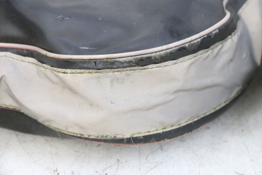 photo de HANDPROTECTOR PIAGGIO ZIP 4T 50 (2018 - 2020) - Bevestigingspunten