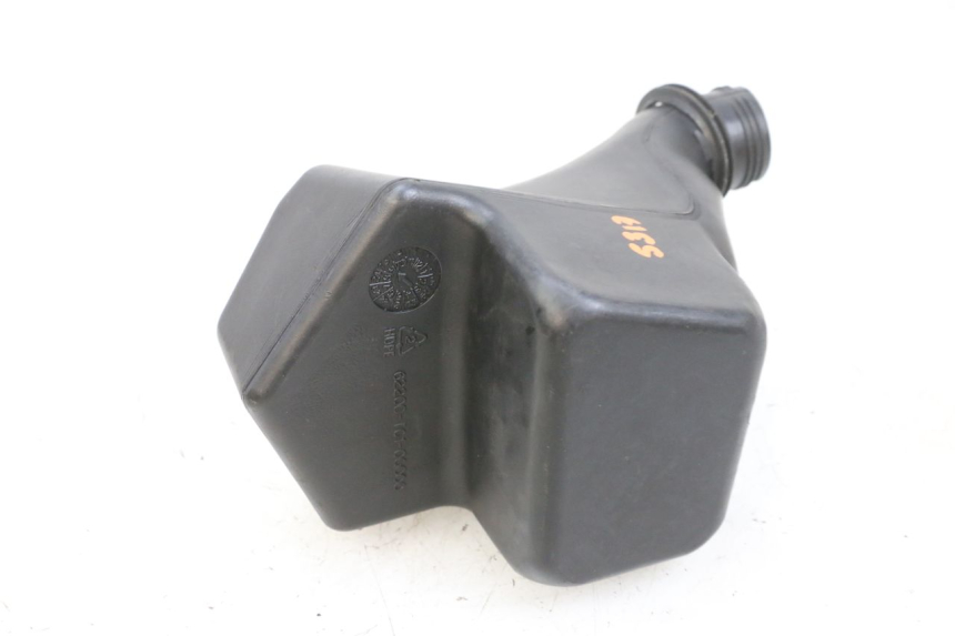 photo de RUITENSPROEIERRESERVOIR ADIVA AD3 300 (2014 - 2020) - Detail van het onderdeel