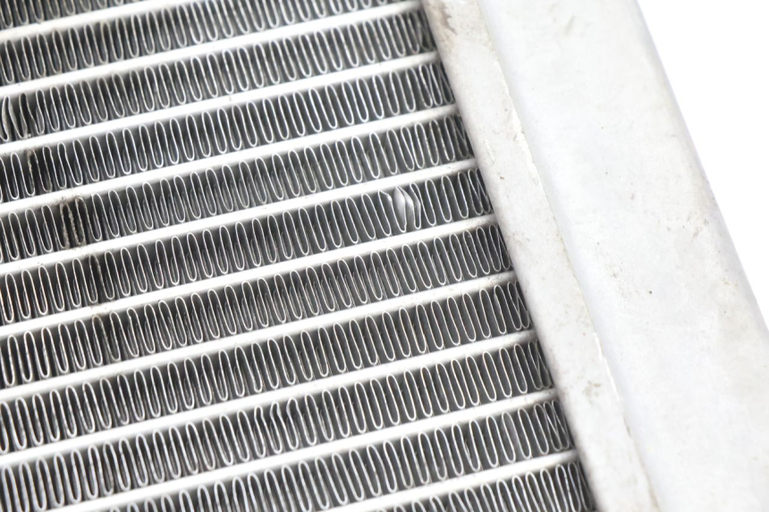 photo de RADIATEUR APRILIA ATLANTIC S 125 (2010 - 2013) - Andere kijkhoek