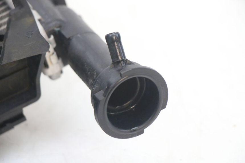 photo de RADIATEUR BMW S RR ABS S1000RR 1000 (2015 - 2018) - Bevestigingspunten