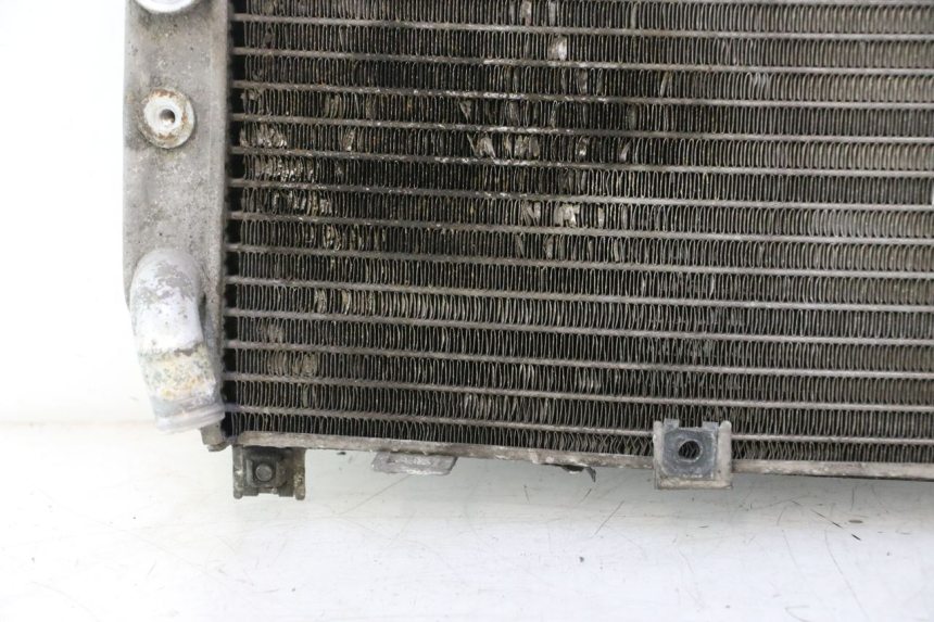 photo de RADIATEUR SUZUKI BURGMAN EXECUTIVE ABS 650 (2006 - 2012) - Detailaanzicht