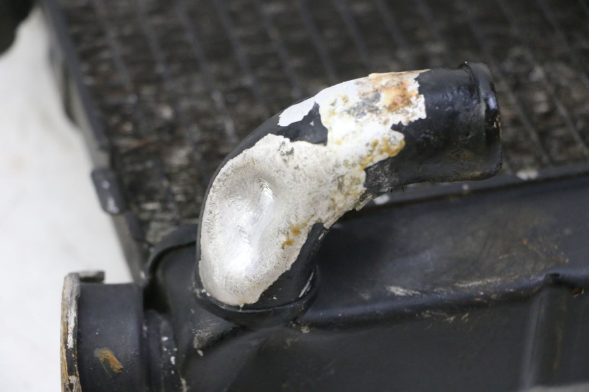 photo de RADIATEUR HONDA CBR RR FIREBLADE 900 (1992 - 1994) - Kenmerkende details