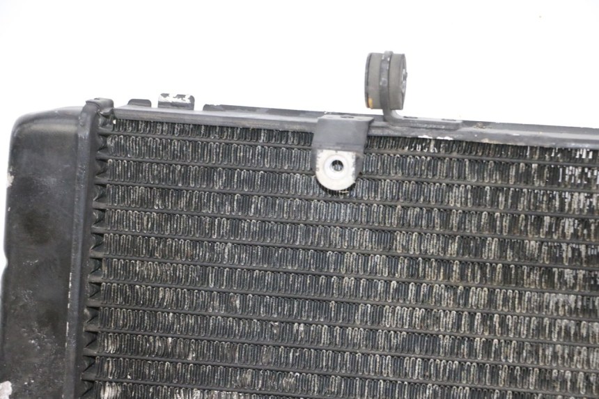 photo de RADIATEUR HONDA CBR RR FIREBLADE 900 (1992 - 1994) - Profielaanzicht