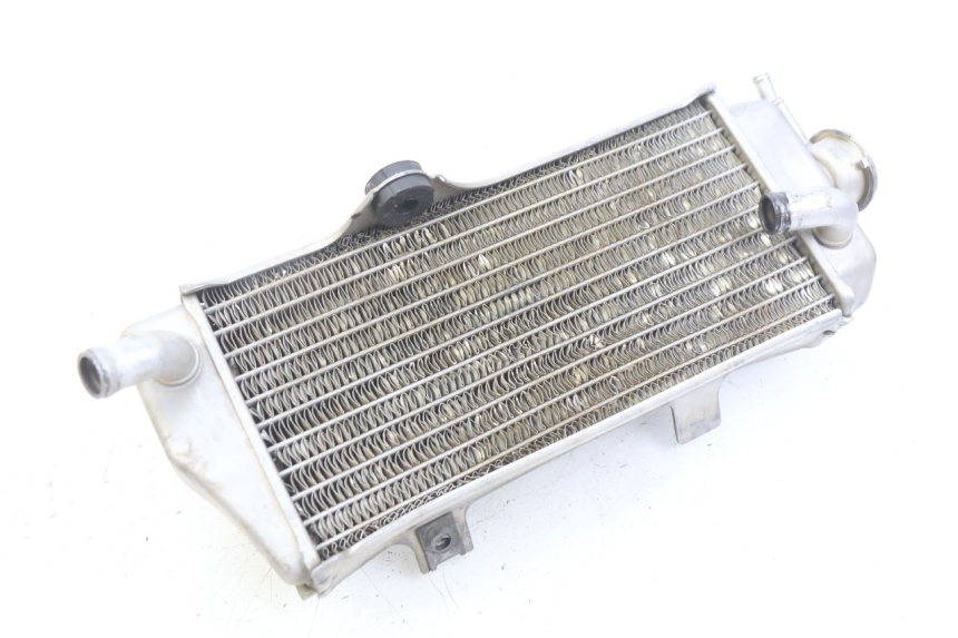 photo de RECHTER RADIATEUR HONDA CRF CR-F 450 (2009 - 2012) - Bevestigingspunten