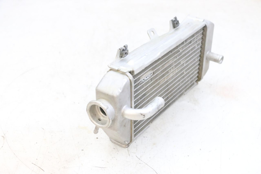 photo de RECHTER RADIATEUR KAWASAKI KXF KX-F 250 (2017 - 2019) - Andere kijkhoek