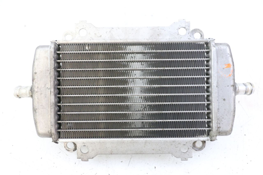 photo de RECHTER RADIATEUR PIAGGIO VESPA GRANTURISMO 200 (2004 - 2005) - Hoofdaanzicht