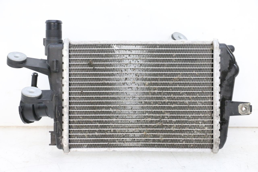 photo de RECHTER RADIATEUR BMW R GS 1250 (2021 - 2024) - Hoofdaanzicht