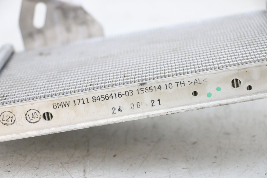 photo de RECHTER RADIATEUR BMW R GS 1250 (2021 - 2024) - Zoom op gebruiksstaat