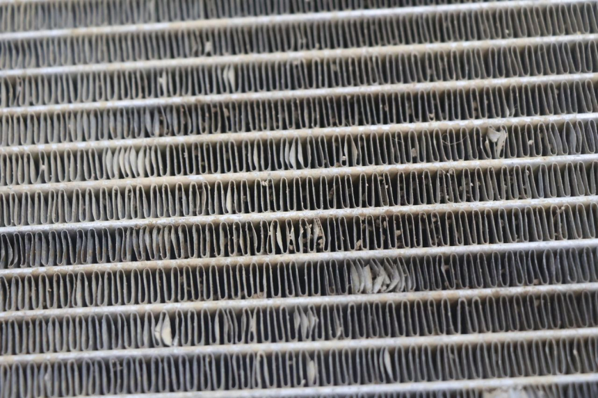 photo de RECHTE RADIATEUR BOOM TRIKE FUN 500 (2004 - 2010) - Zoom op gebruiksstaat