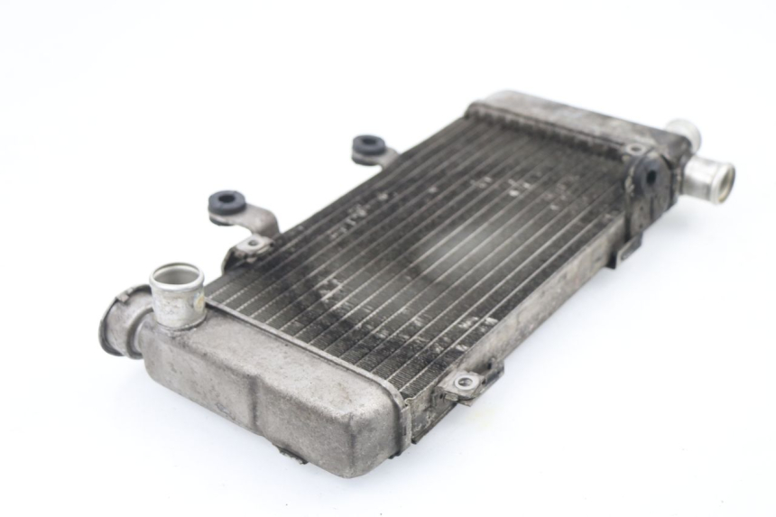 photo de RECHTER RADIATEUR HONDA VTR F FIRESTORM 1000 (1997 - 2001) - Overzicht
