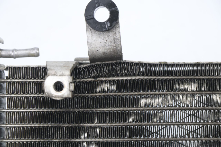 photo de RECHTER RADIATEUR HONDA VTR F FIRESTORM 1000 (1997 - 2001) - Staat van het oppervlak