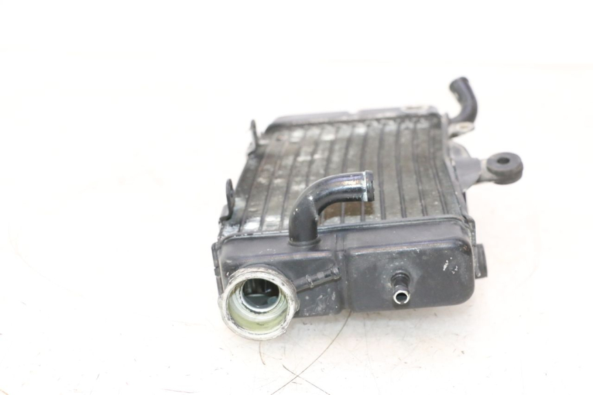 photo de RECHTE RADIATEUR HONDA XRV AFRICA TWIN 750 (1990 - 1992) - Markeringen en referenties