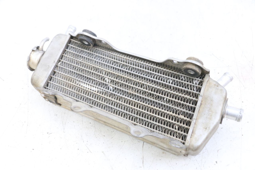 photo de RECHTER RADIATEUR YAMAHA YZ 125 (2017 - 2021) - Detail van het onderdeel