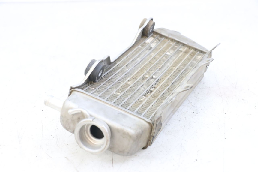 photo de RECHTER RADIATEUR YAMAHA YZ 125 (2017 - 2021) - Technische close-up
