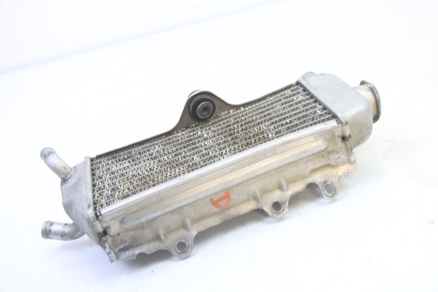 photo de RECHTER RADIATEUR YAMAHA YZ 125 (1998 - 2005) - Markeringen en referenties