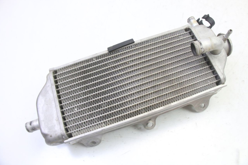 photo de RECHTER RADIATEUR YAMAHA YZF YZ-F 450 (2014 - 2016) - Hoofdaanzicht
