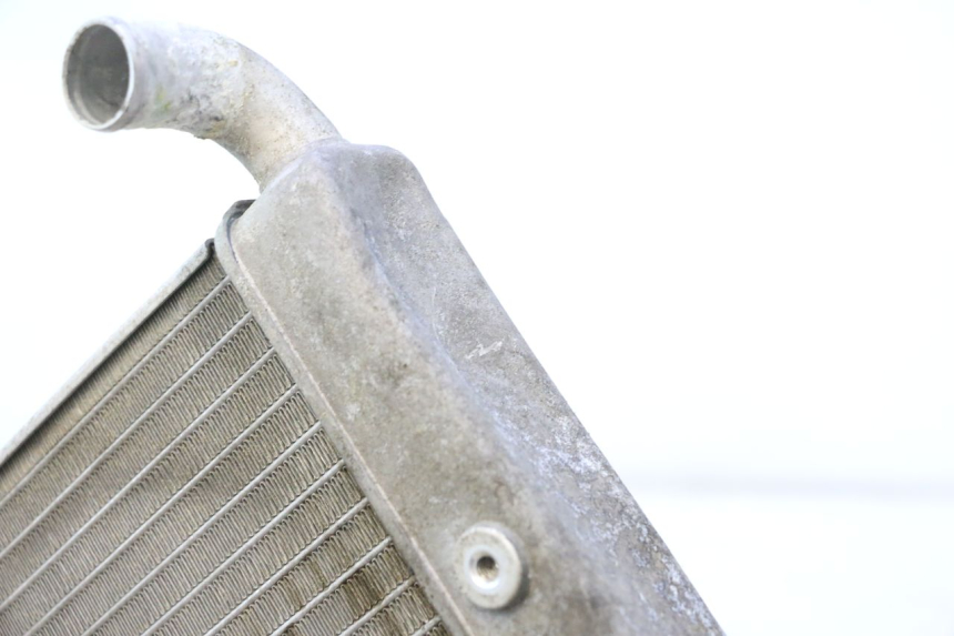 photo de RADIATEUR HONDA FJS SILVER WING SILVERWING 400 (2005 - 2008) - Zoom op gebruiksstaat