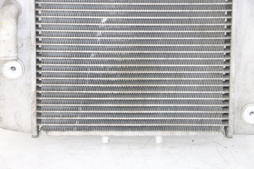 photo de RADIATEUR HONDA FORZA ABS 300 (2013 - 2017) - Kenmerkende details